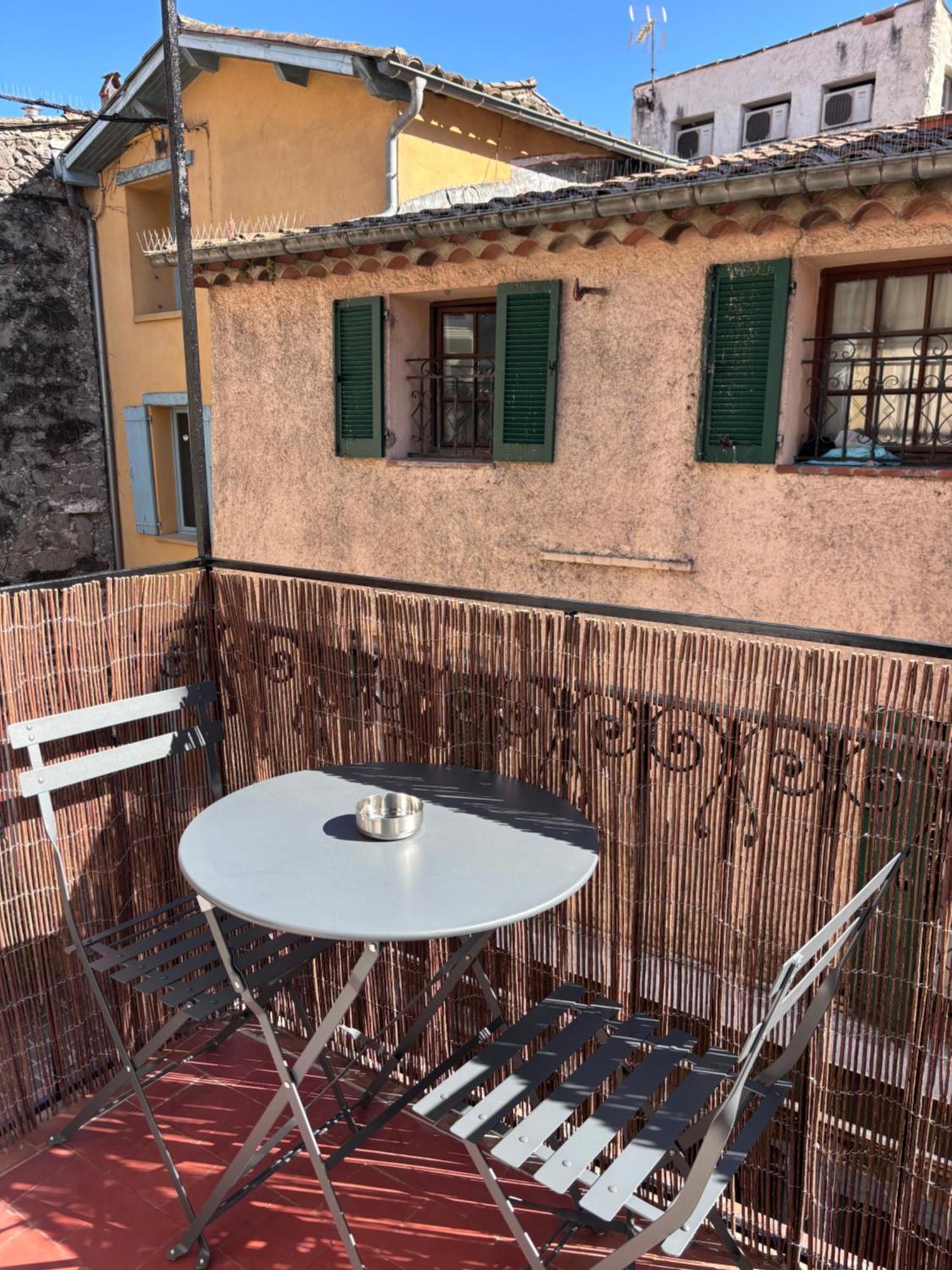 Charmant Appartement Au Coeur De Villeneuve Loubet 外观 照片